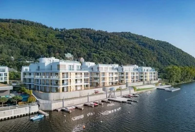 Luxury apartments Kuchelauer Harbor